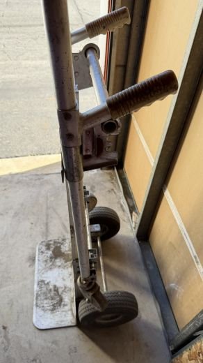 Heavy-Duty Hand Truck with Wide Platform