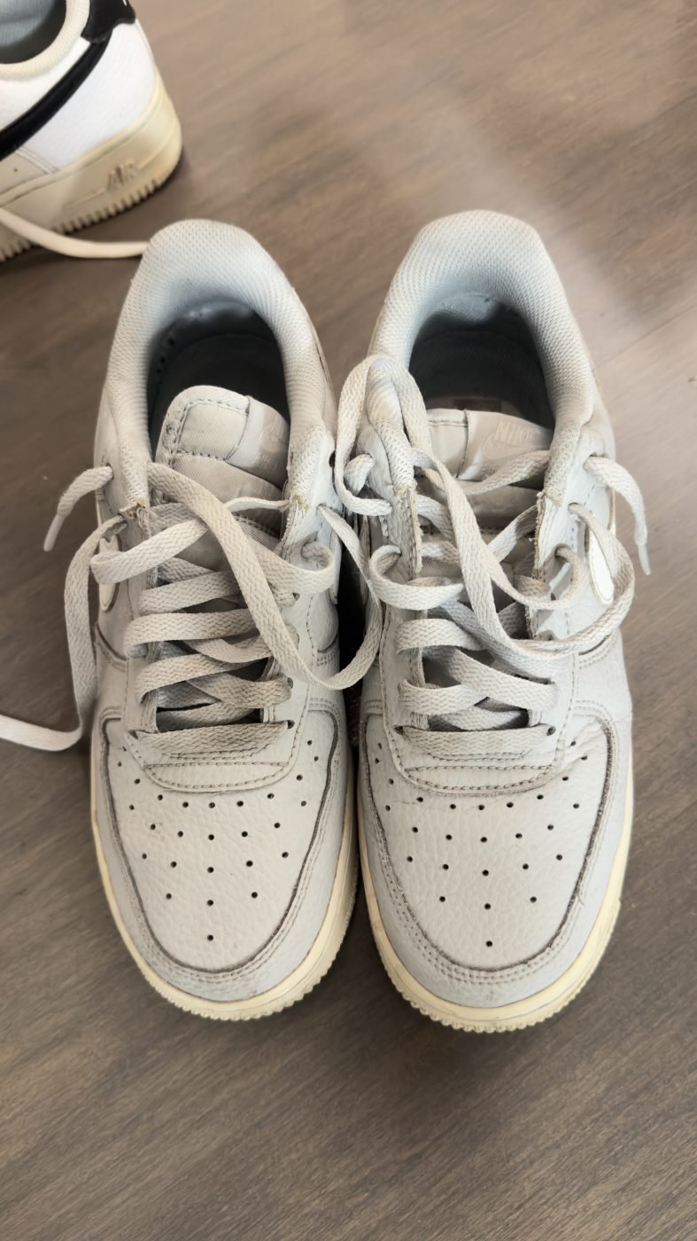 Lightweight Mesh Running Sneakers